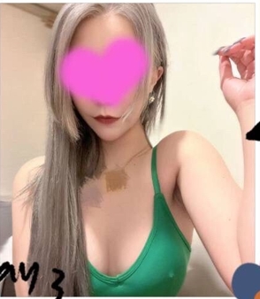 凌葳2.jpg