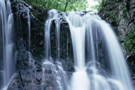 嶺九龍潭風景區
